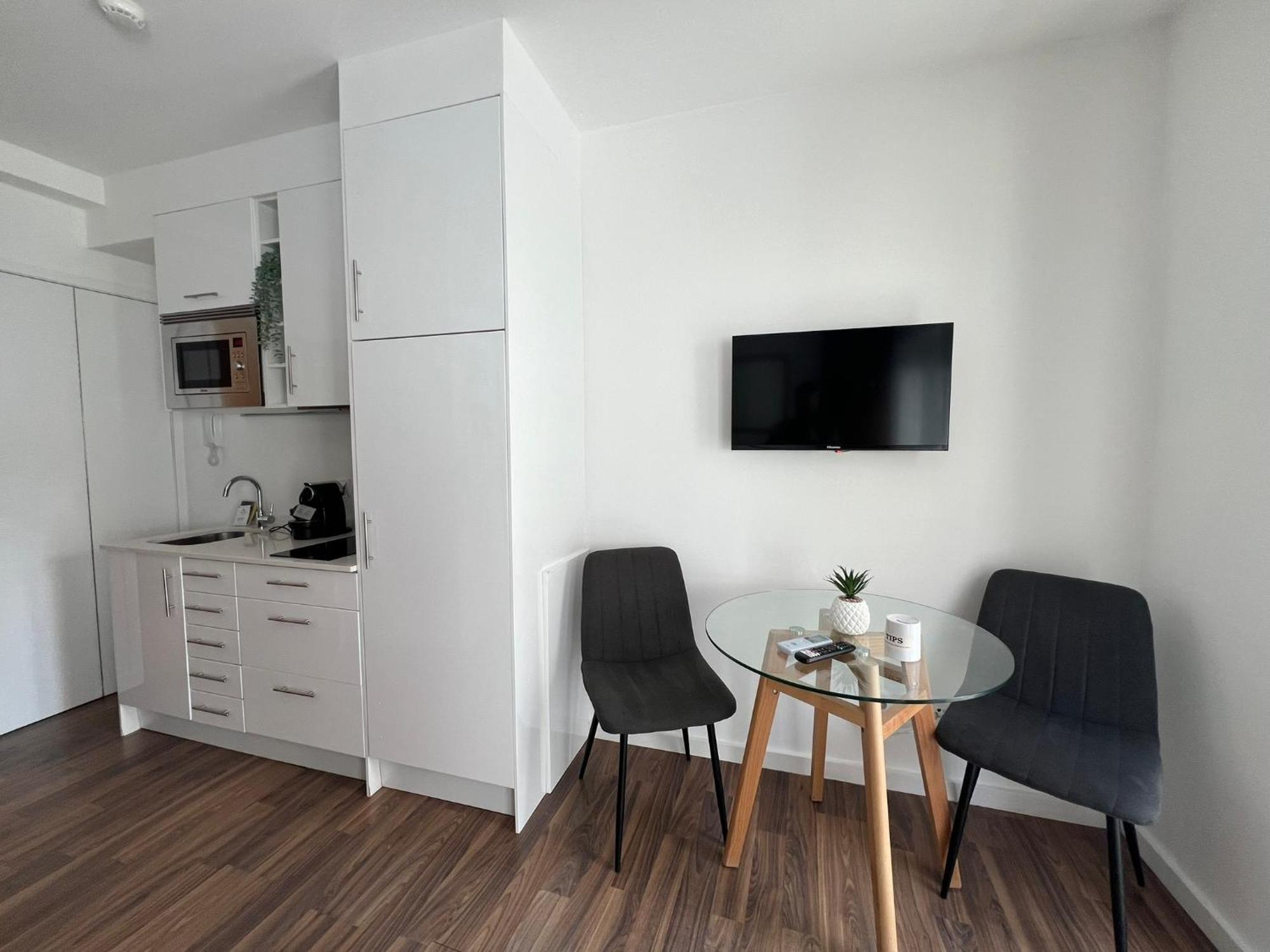 Almada Studios & Suites Porto Ngoại thất bức ảnh
