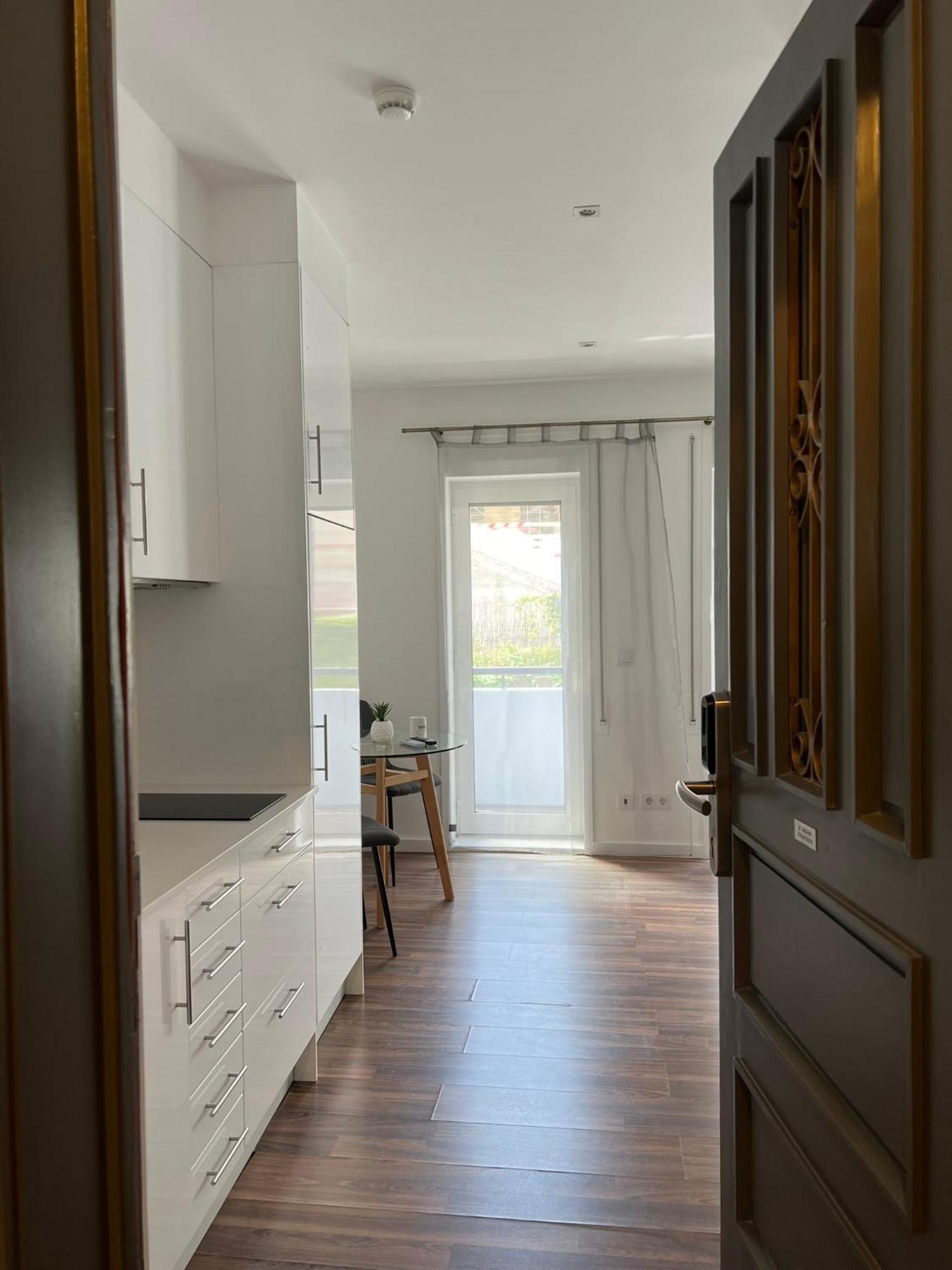 Almada Studios & Suites Porto Ngoại thất bức ảnh