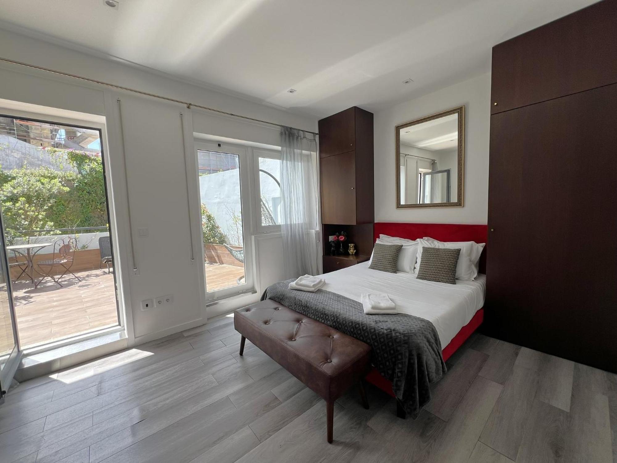 Almada Studios & Suites Porto Ngoại thất bức ảnh